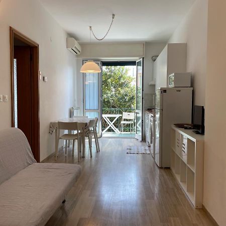 Appartamenti Con Giardino E Posto Auto Per Famiglie Finale Ligure Exterior foto