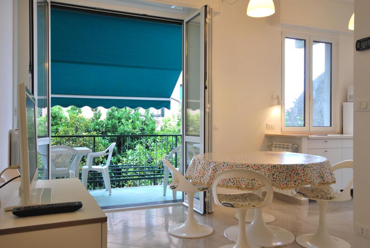 Appartamenti Con Giardino E Posto Auto Per Famiglie Finale Ligure Exterior foto