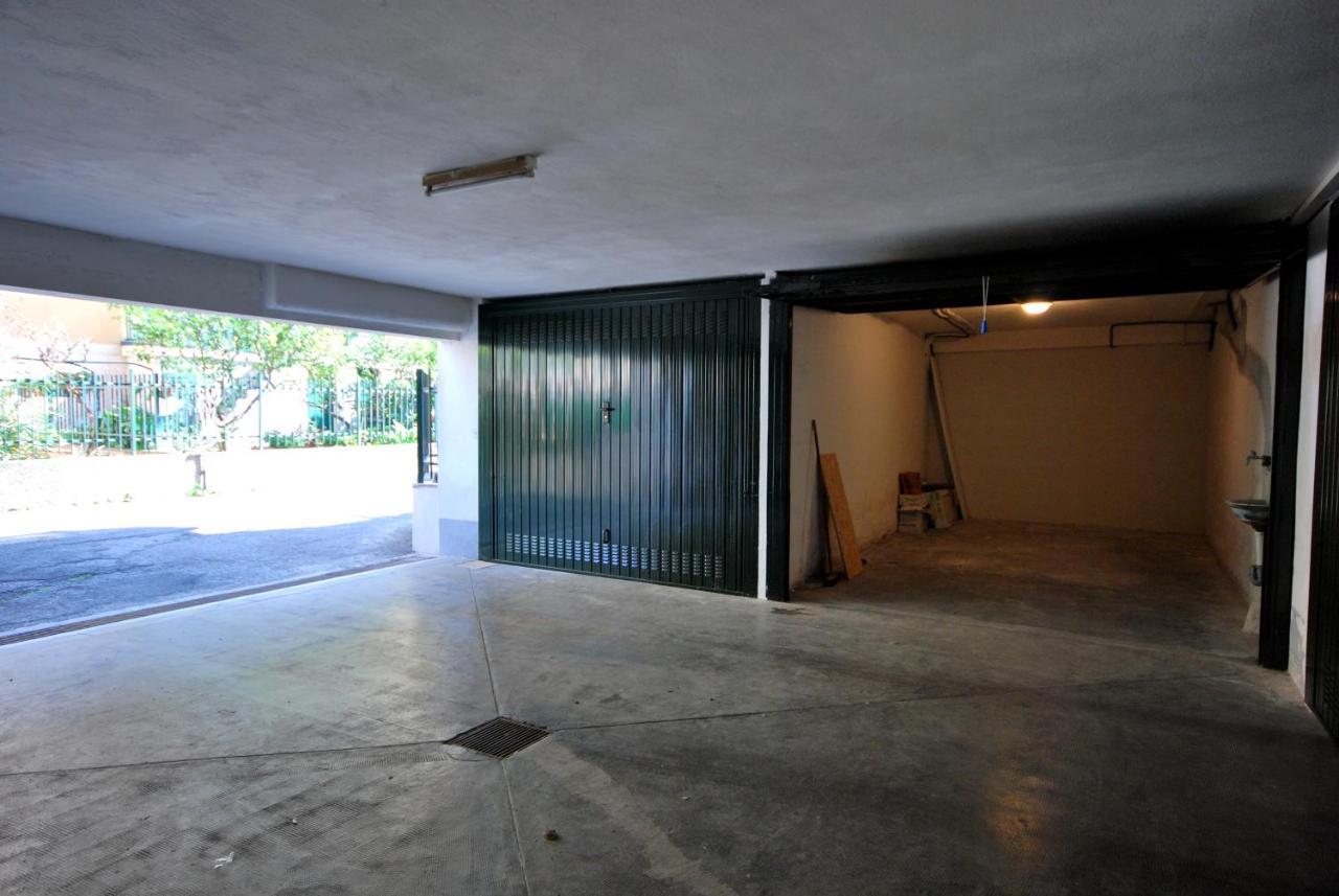 Appartamenti Con Giardino E Posto Auto Per Famiglie Finale Ligure Exterior foto